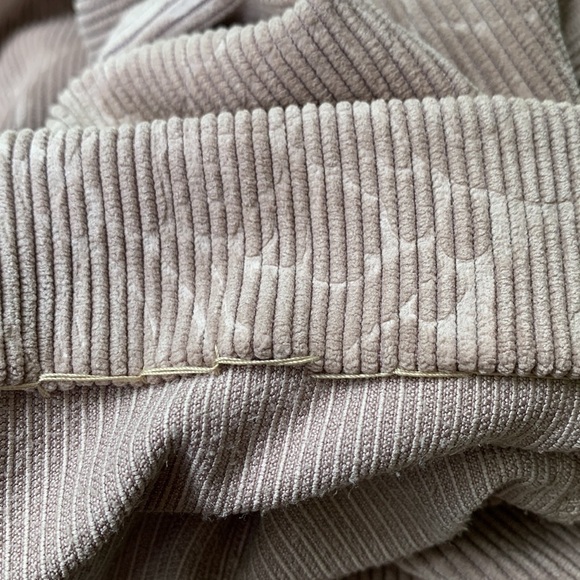 Requirements shacket corduroy brushed fabric large button closure fall outerware - Picture 12 of 12